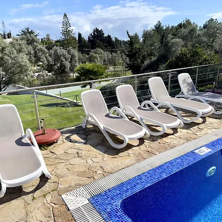 Casa Pondiki