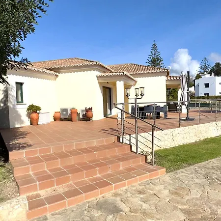 Casa Pondiki * Carvoeiro (Lagoa)