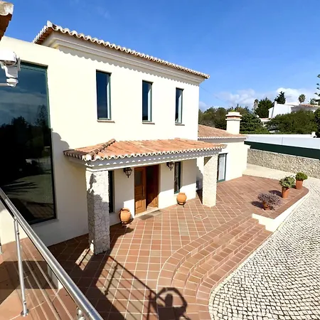 Casa Pondiki * Carvoeiro (Lagoa)